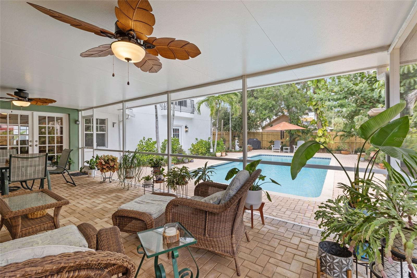 Image 44 of 66 For 311 Sunset Drive N