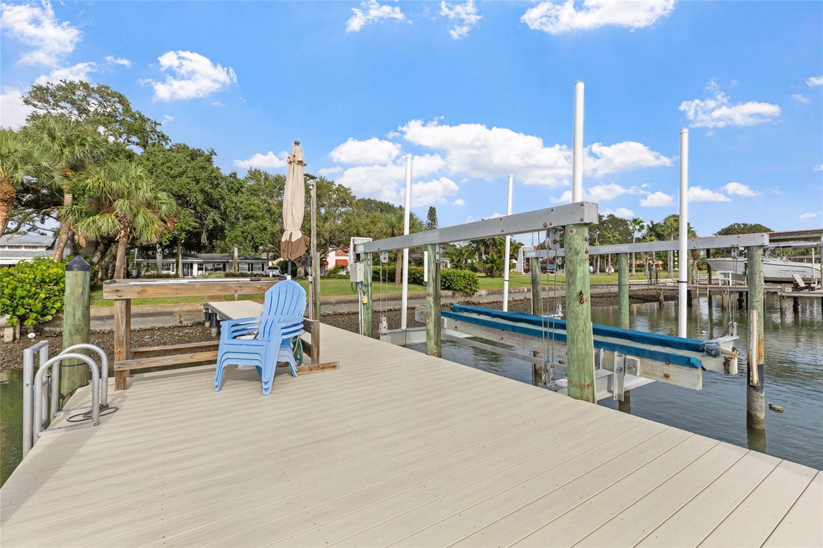 Image 53 of 66 For 311 Sunset Drive N