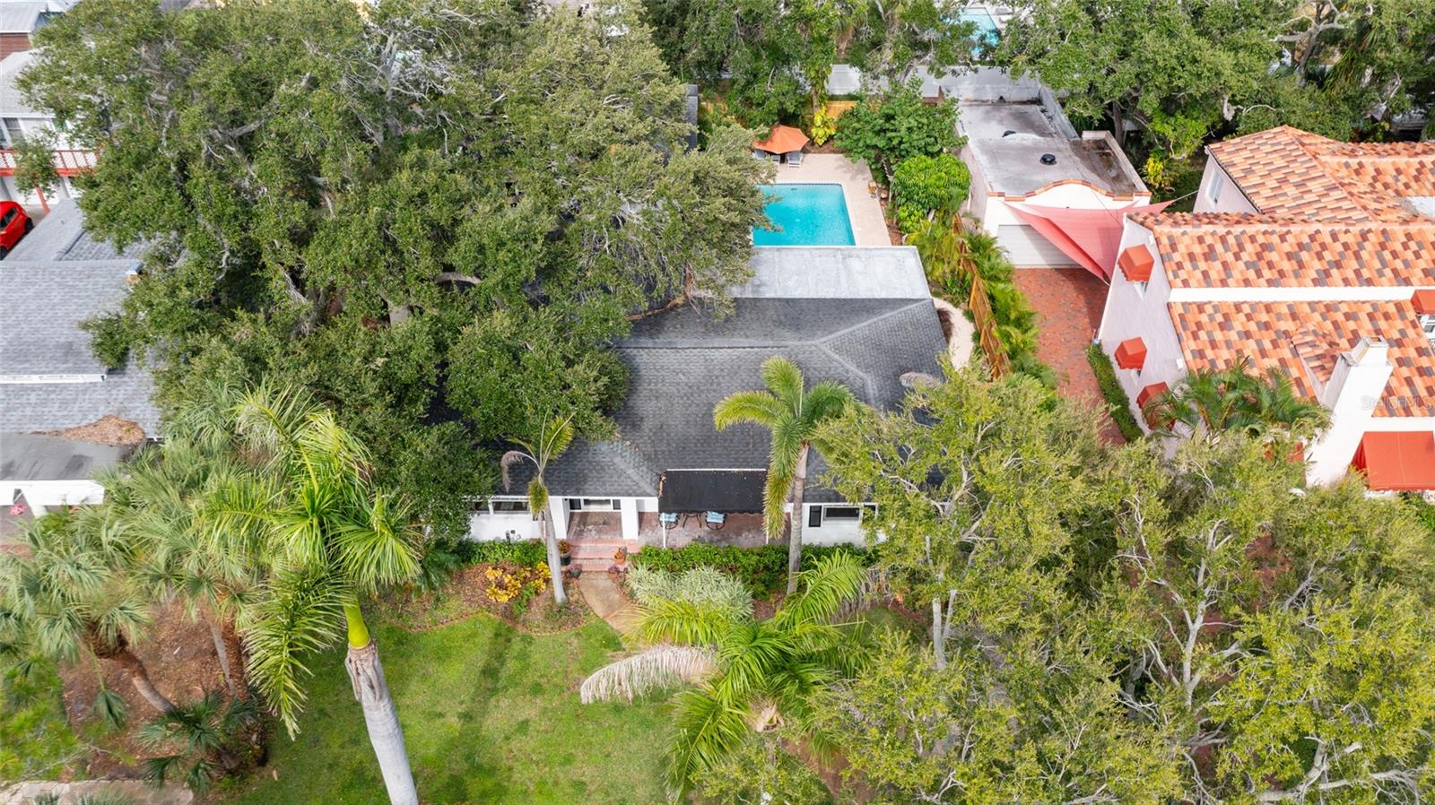 Image 56 of 66 For 311 Sunset Drive N