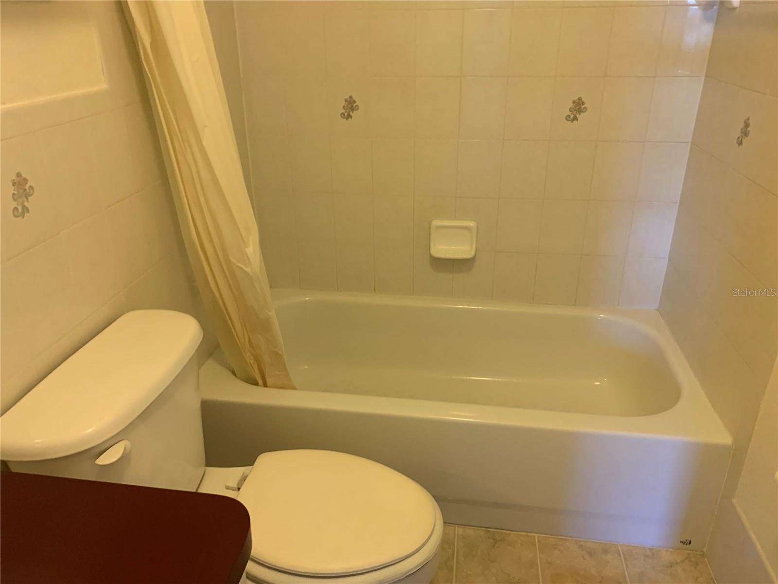 Image 4 of 22 For 7233 Knoll Drive