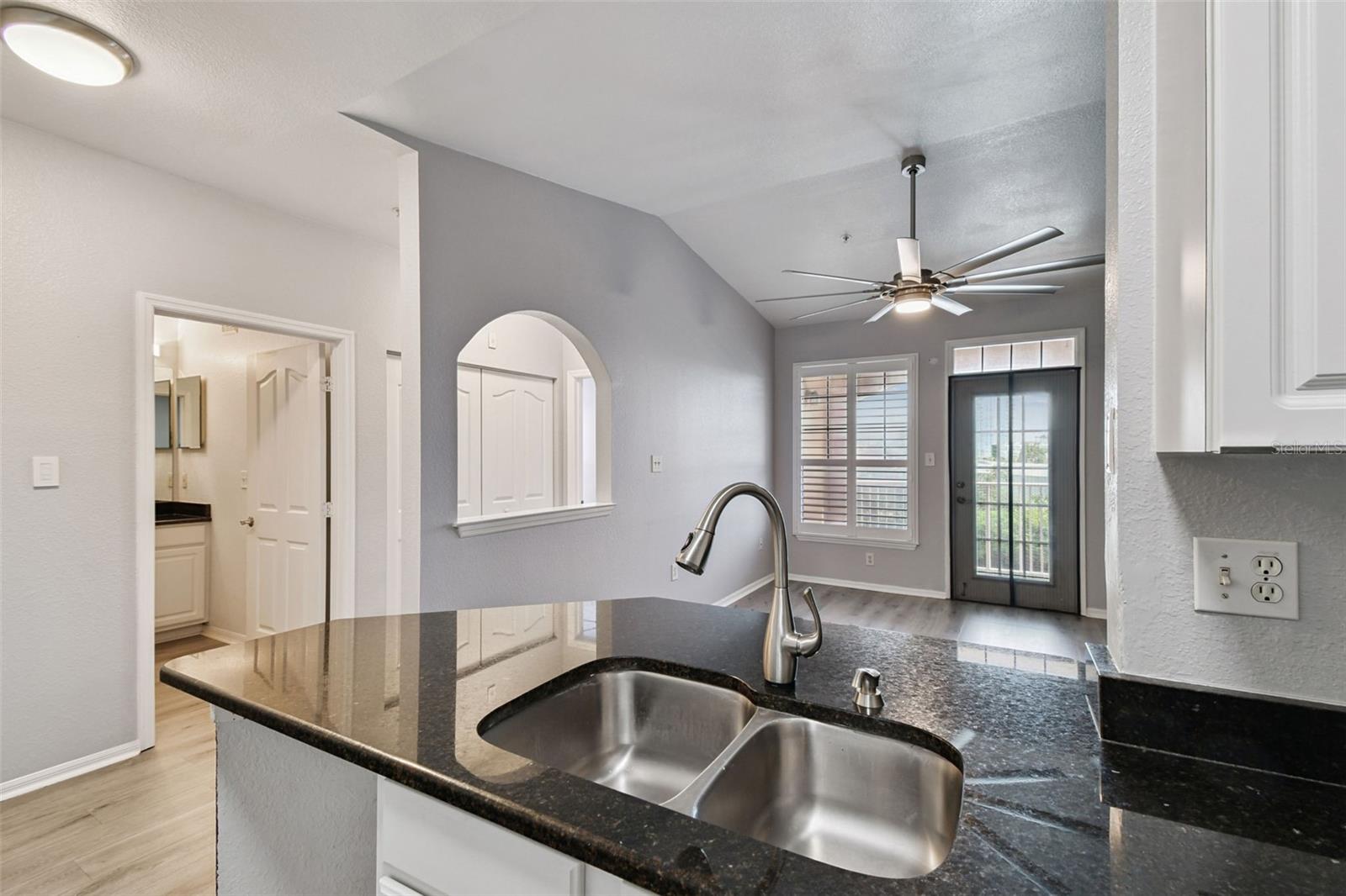 Image 6 of 60 For 5000 Culbreath Key Way 9305