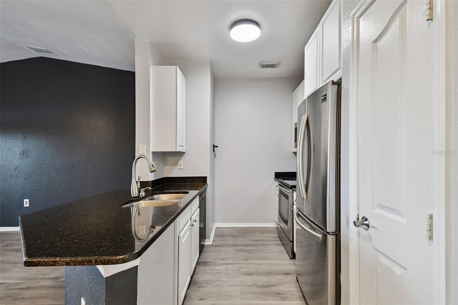 Image 8 of 60 For 5000 Culbreath Key Way 9305