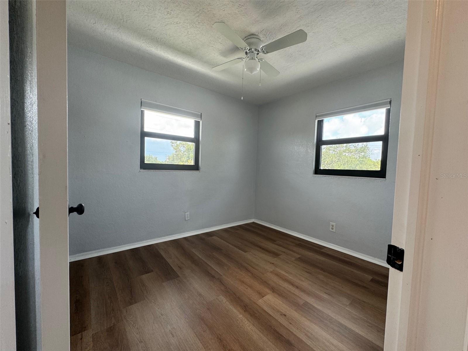 Image 9 of 25 For 4434 1-2 9th Avenue N