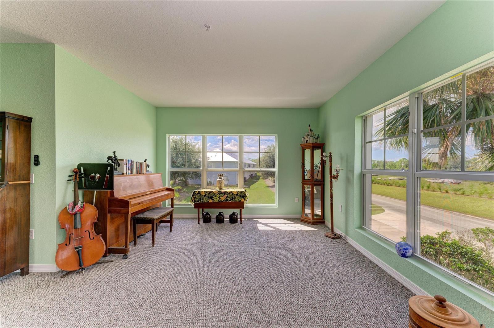 Image 19 of 96 For 3917 Cape Haze Drive 606