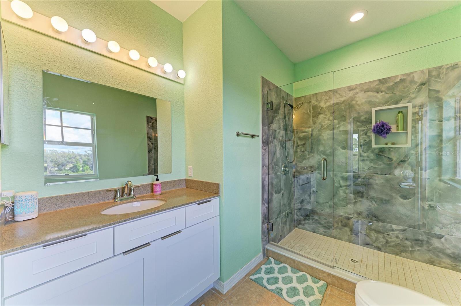 Image 42 of 96 For 3917 Cape Haze Drive 606