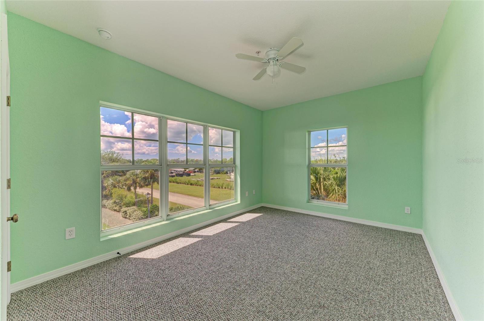 Image 47 of 96 For 3917 Cape Haze Drive 606