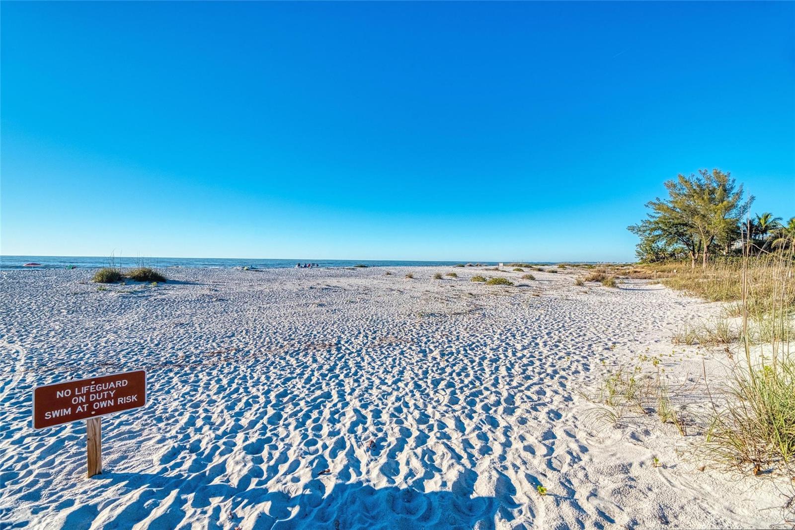 Image 87 of 96 For 3917 Cape Haze Drive 606