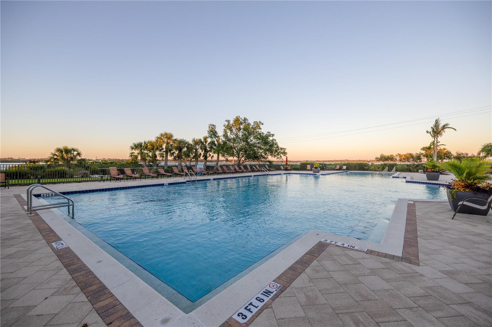 Image 23 of 67 For 1030 Tidewater Shores Loop 405