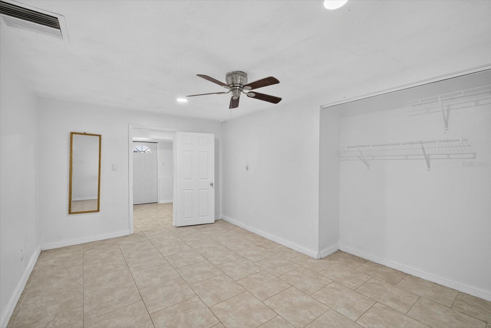 Image 17 of 40 For 6009 Theresa St