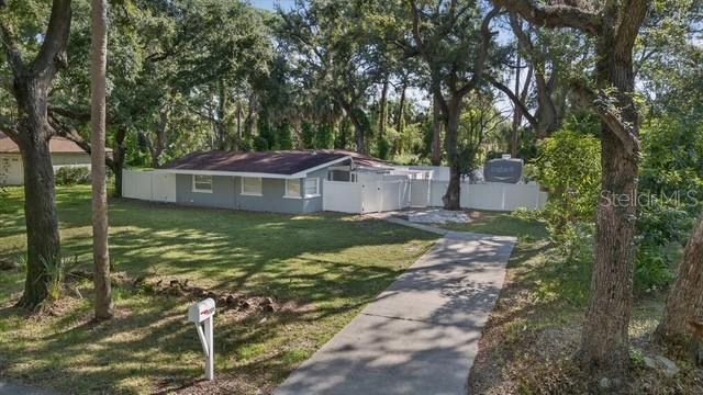Image 2 of 40 For 6009 Theresa St