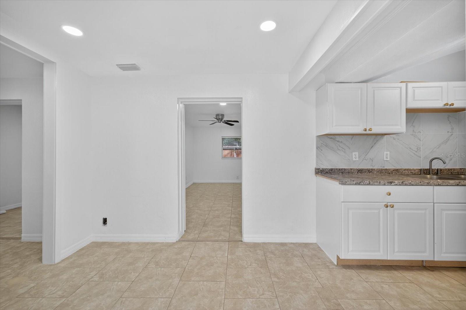 Image 40 of 40 For 6009 Theresa St