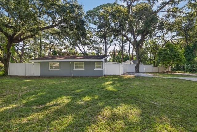 Image 8 of 40 For 6009 Theresa St
