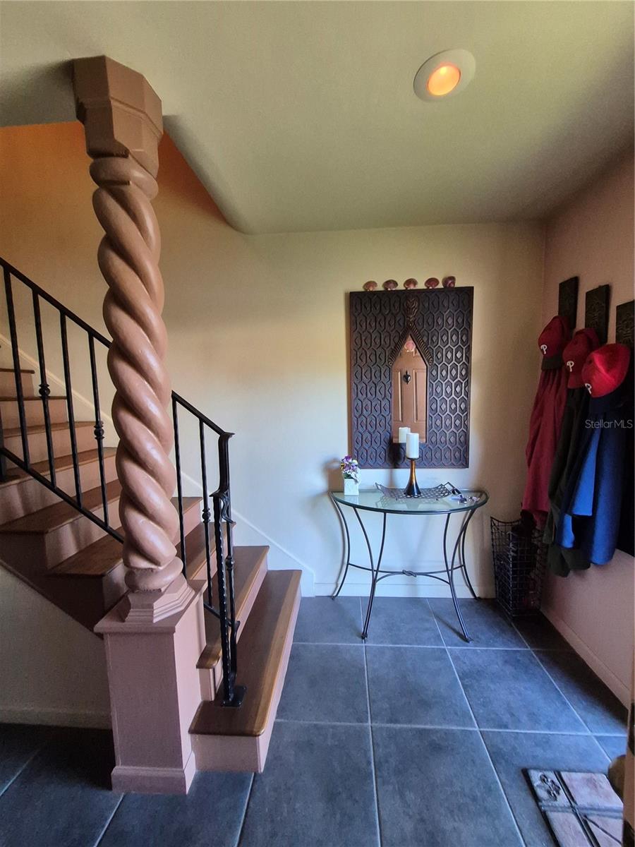 Image 25 of 65 For 2700 Bayshore Boulevard 2c 578