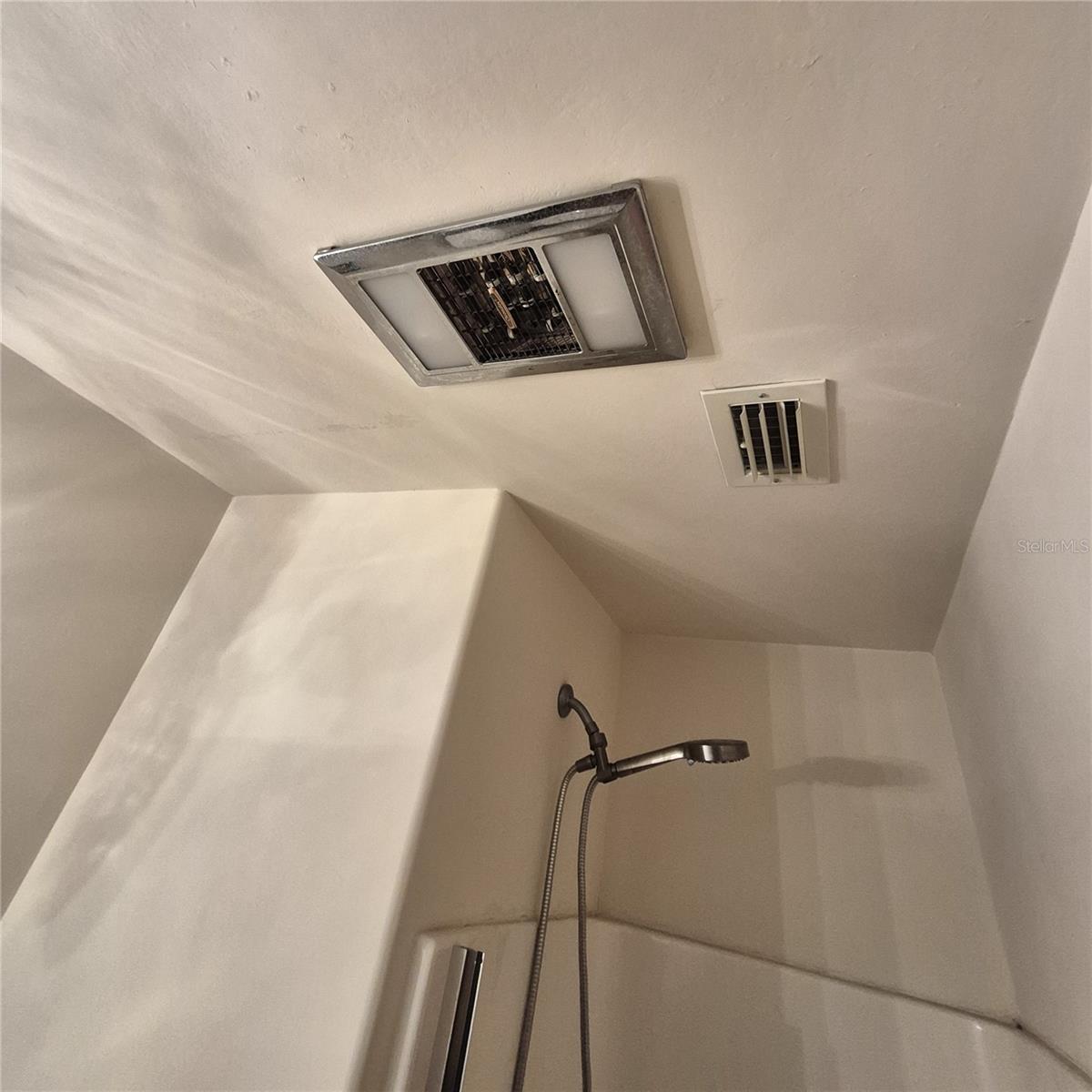 Image 35 of 65 For 2700 Bayshore Boulevard 2c 578