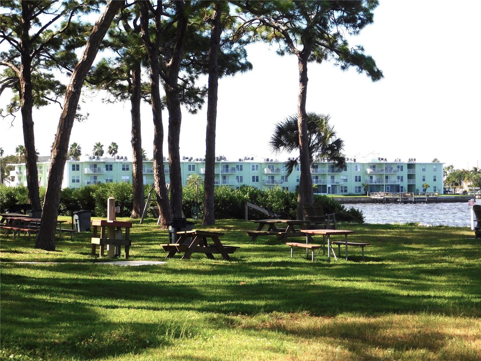 Image 62 of 65 For 2700 Bayshore Boulevard 2c 578