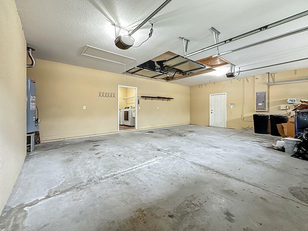 Image 44 of 89 For 20626 Longleaf Pine Avenue