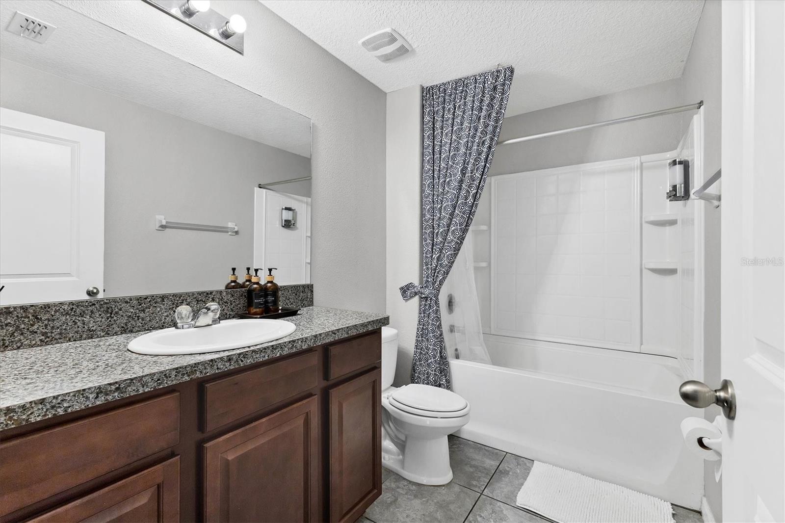 Image 15 of 31 For 16505 Myrtle Sand Drive