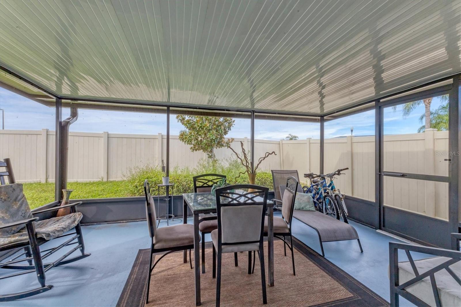 Image 19 of 31 For 16505 Myrtle Sand Drive