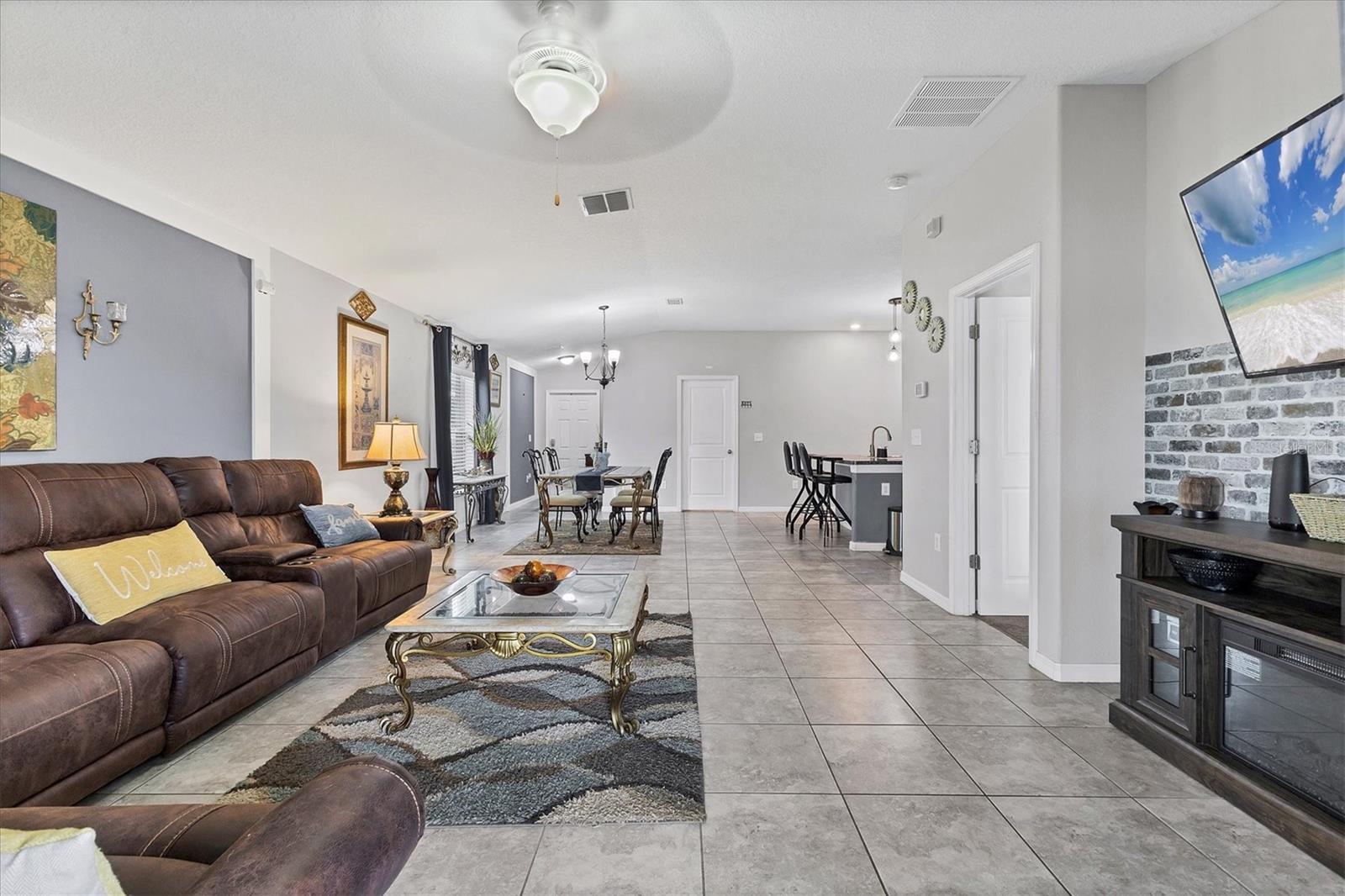 Image 5 of 31 For 16505 Myrtle Sand Drive