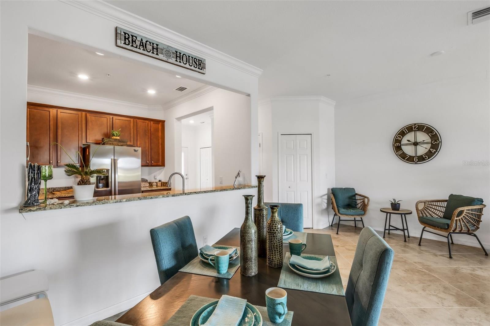 Image 15 of 69 For 20450 Lagente Circle