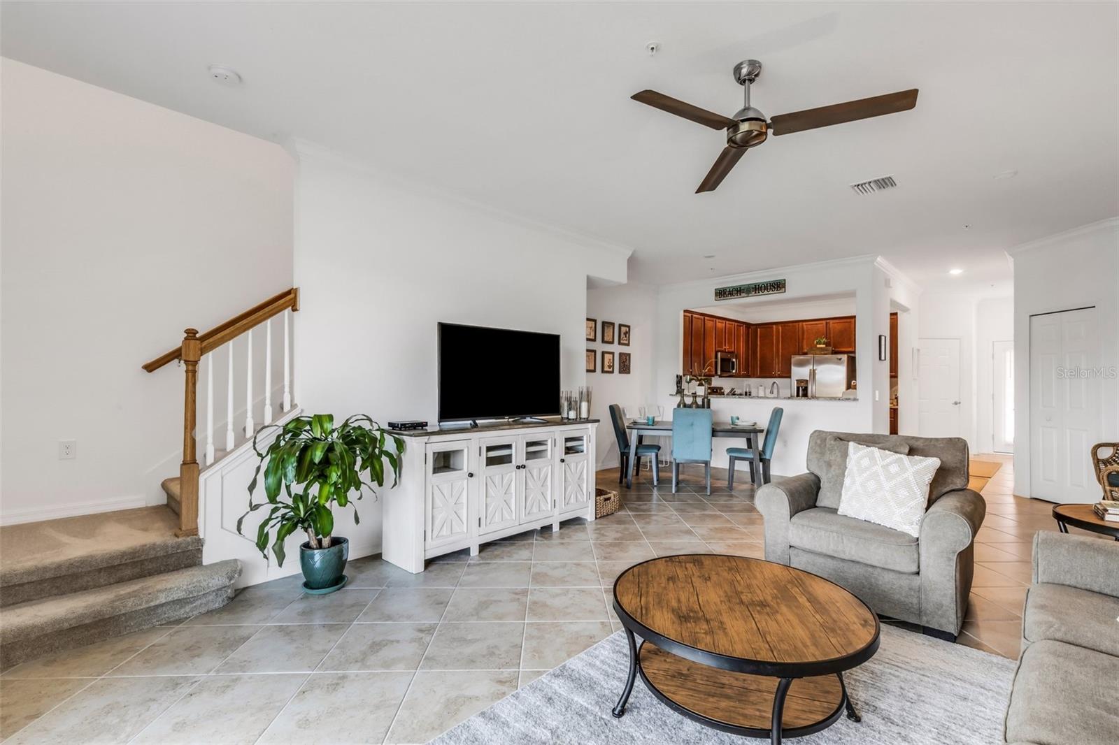 Image 17 of 69 For 20450 Lagente Circle