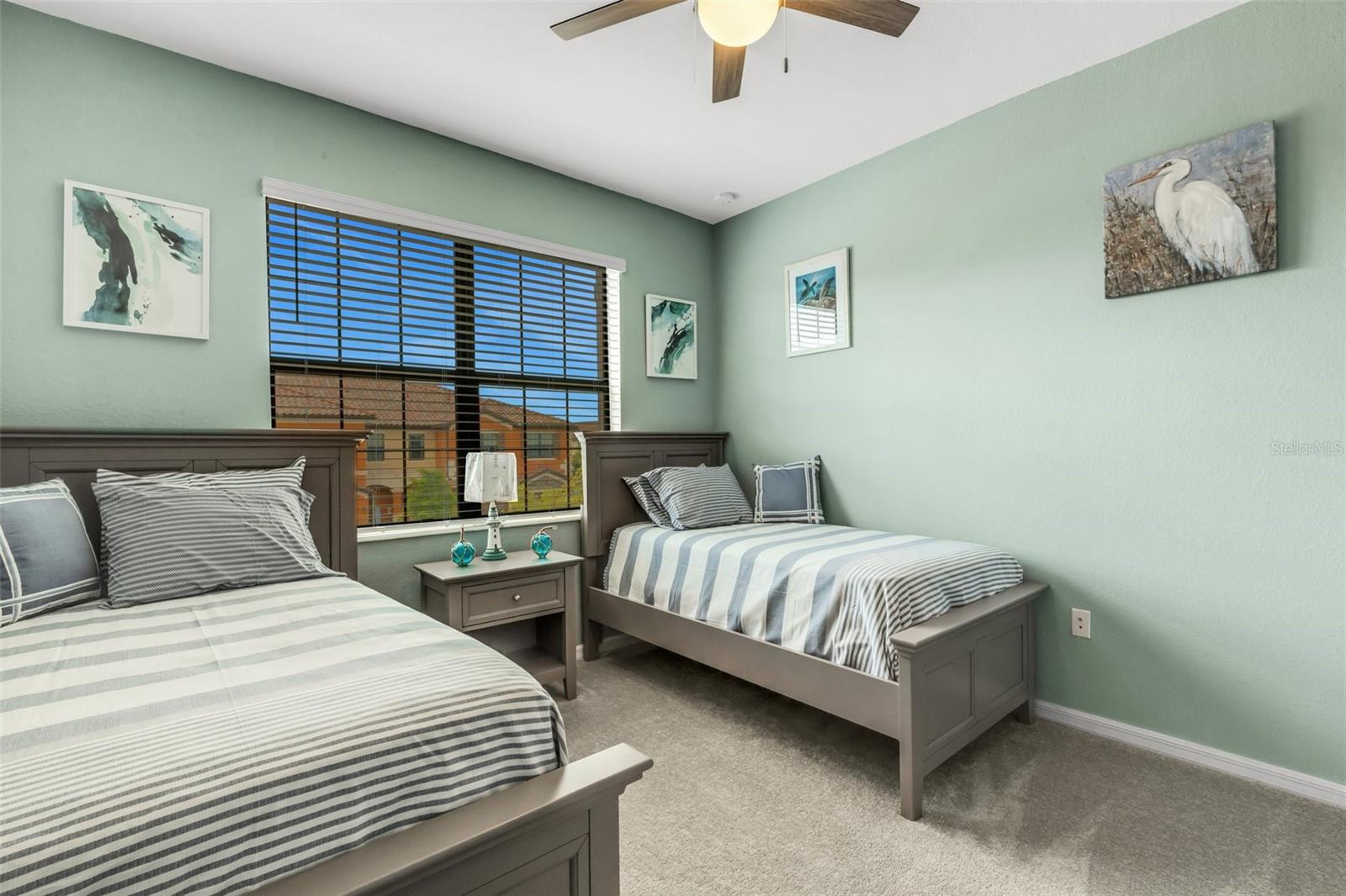 Image 35 of 69 For 20450 Lagente Circle