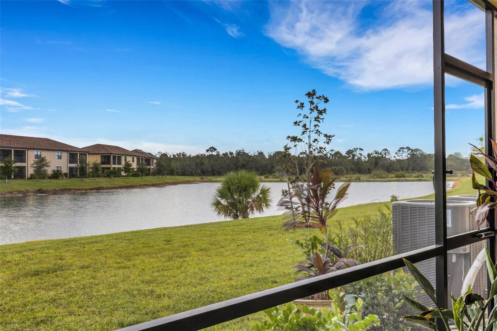 Image 46 of 69 For 20450 Lagente Circle