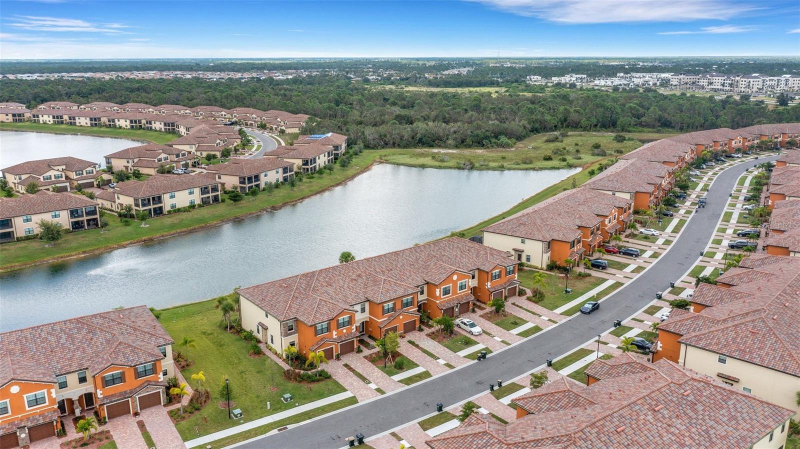 Image 59 of 69 For 20450 Lagente Circle