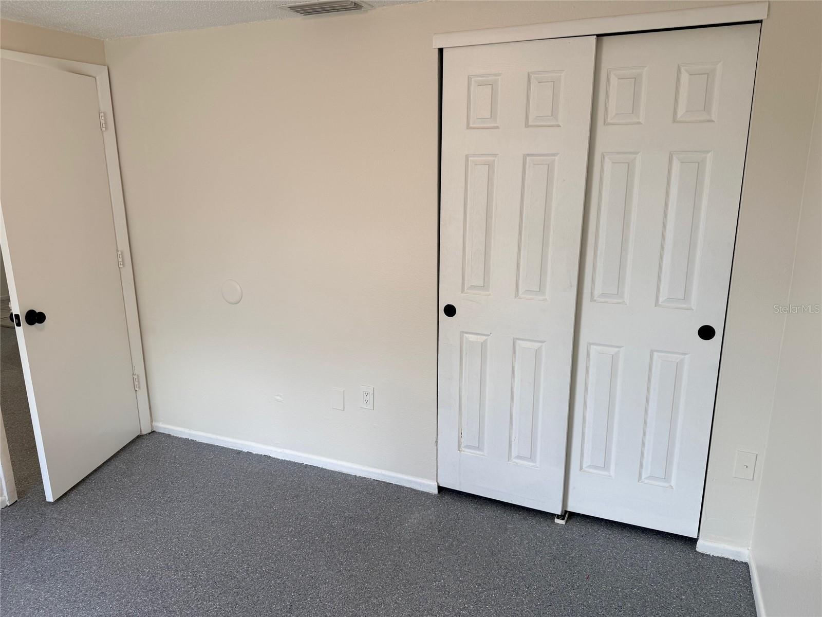 Image 11 of 16 For 514 61st Avenue Terrace E