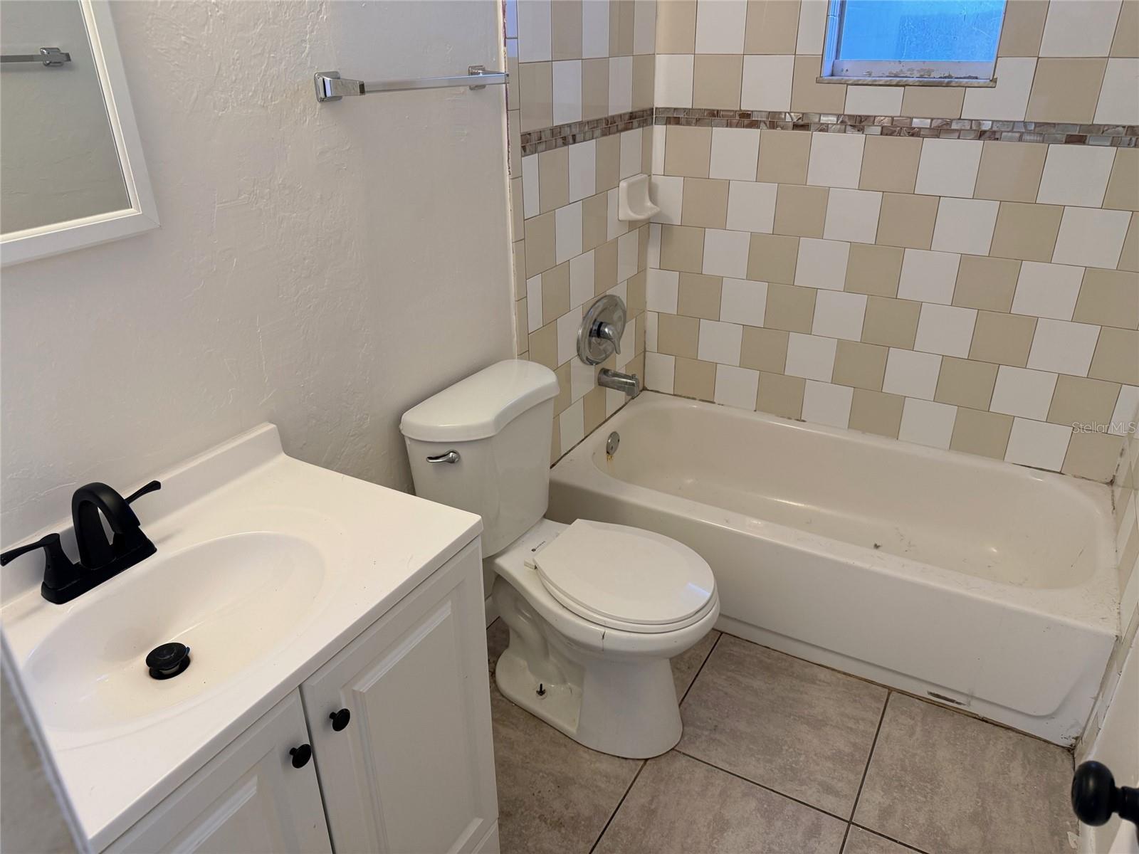 Image 12 of 16 For 514 61st Avenue Terrace E