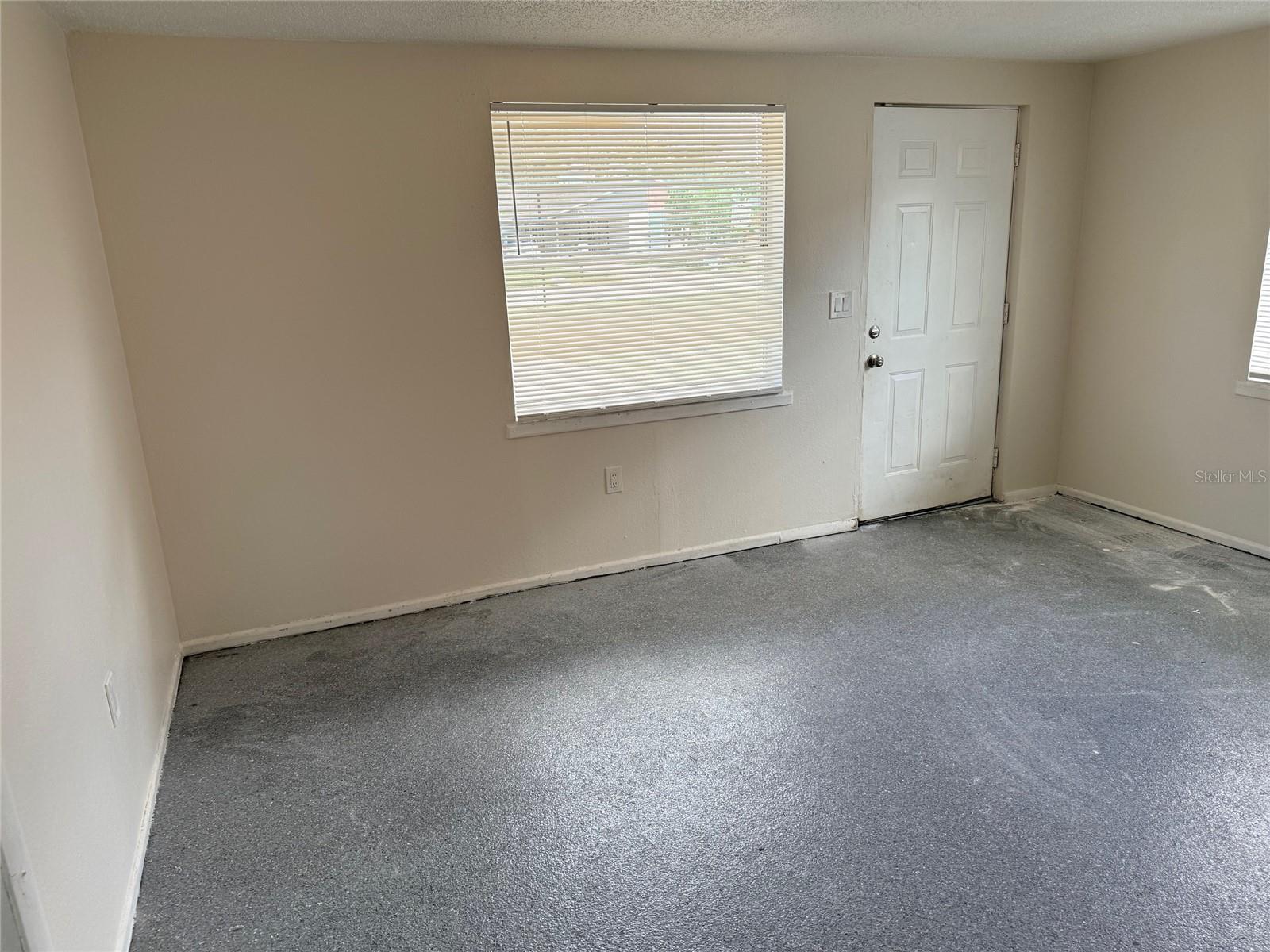 Image 2 of 16 For 514 61st Avenue Terrace E