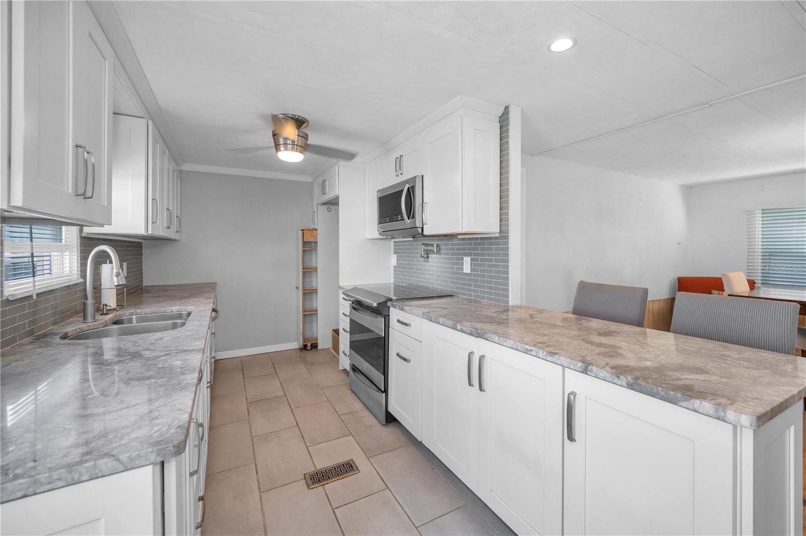 Image 10 of 52 For 4288 86th Way N 20