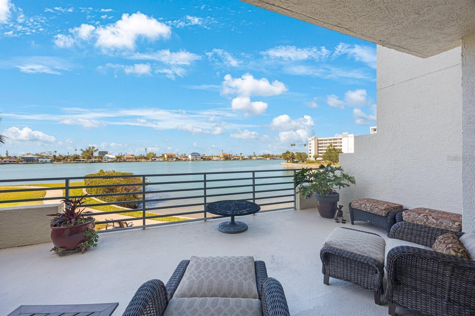 Image 27 of 68 For 7892 Sailboat Key Boulevard S 107