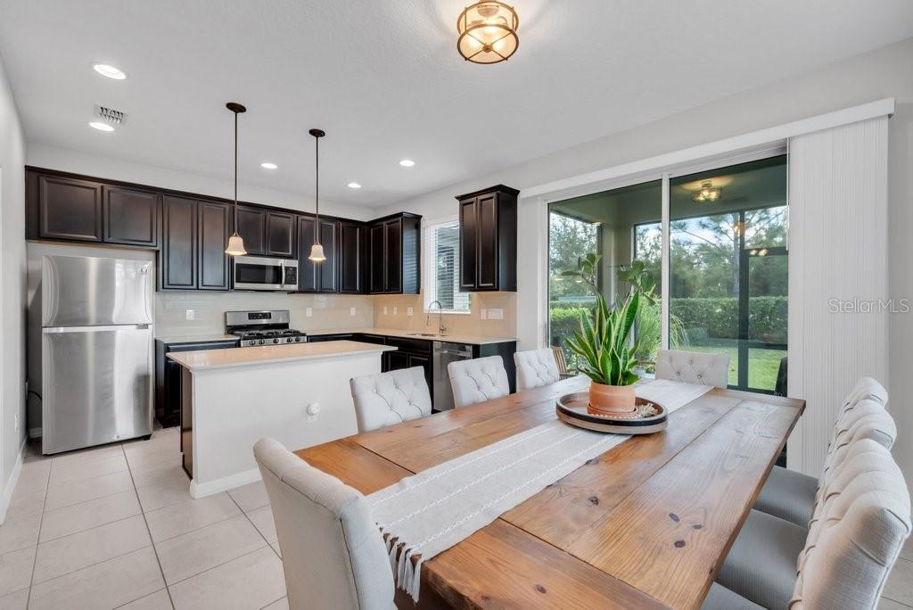 Image 15 of 41 For 6380 Camino Drive
