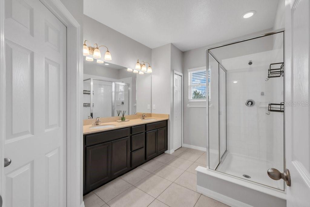 Image 23 of 41 For 6380 Camino Drive