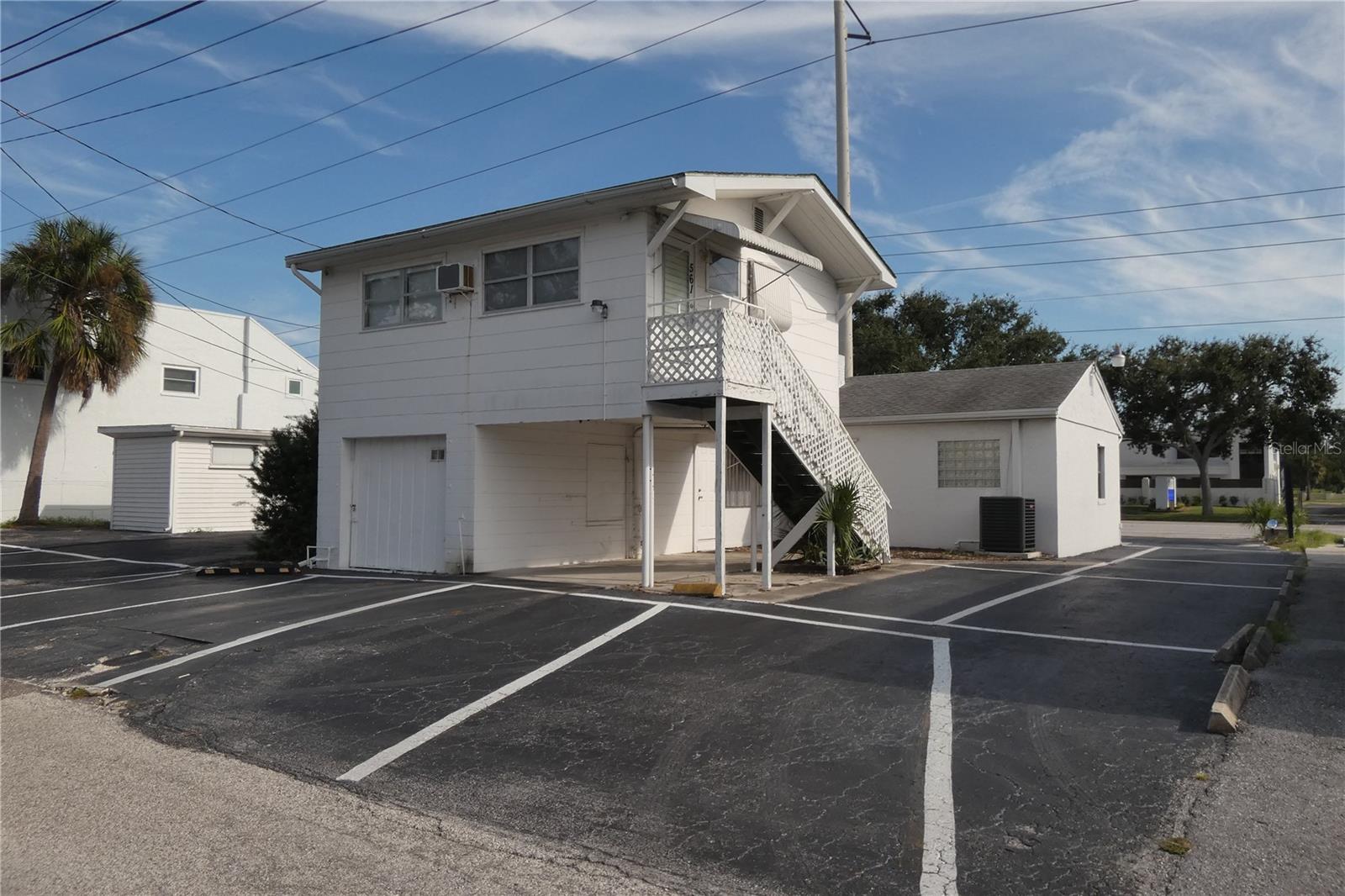 Image 22 of 31 For 5621 Central Avenue