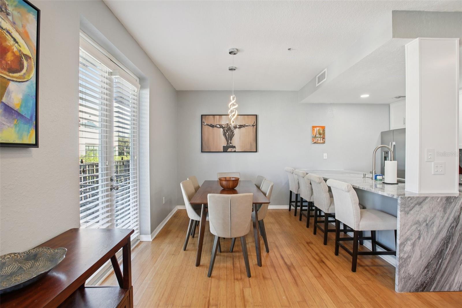 Image 11 of 23 For 2002 5th Avenue 205