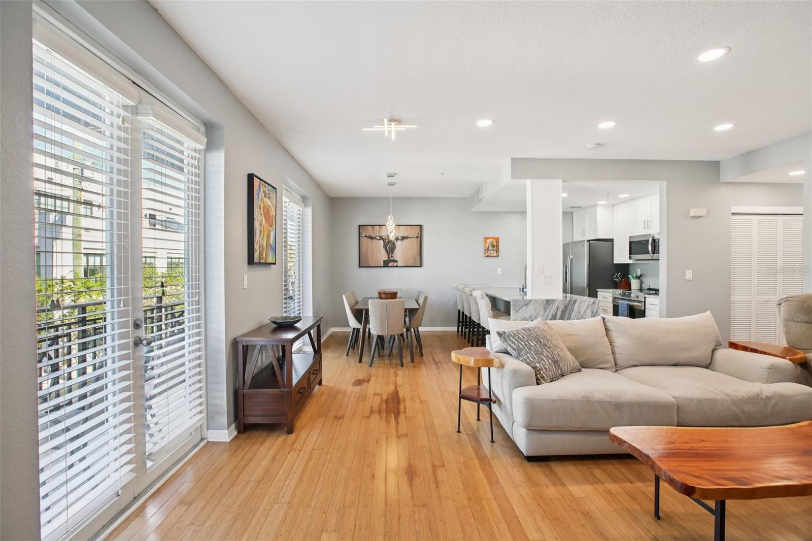 Image 2 of 23 For 2002 5th Avenue 205