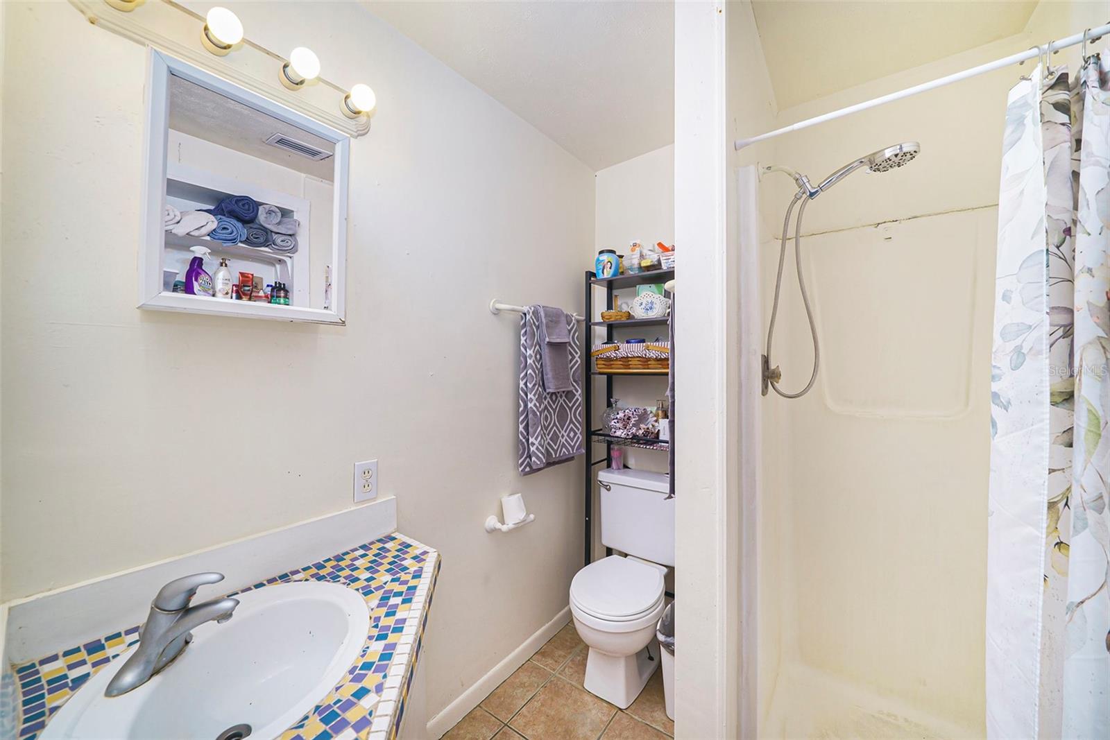 Image 17 of 29 For 1409 Nelson Avenue
