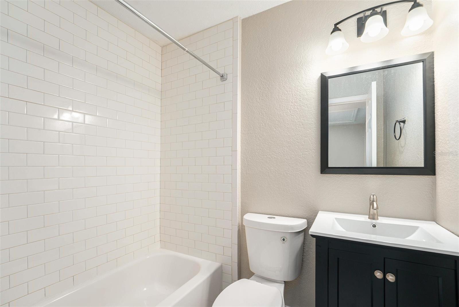 Image 13 of 26 For 849 60th Avenue Ne