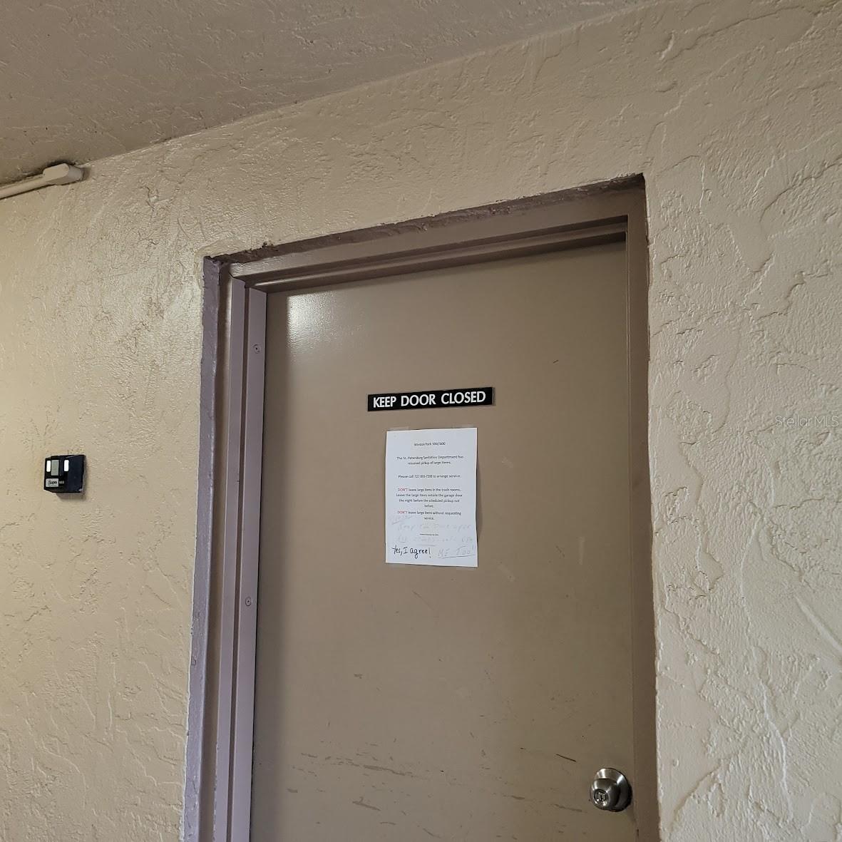 Image 41 of 43 For 4920 Locust Street Ne 203