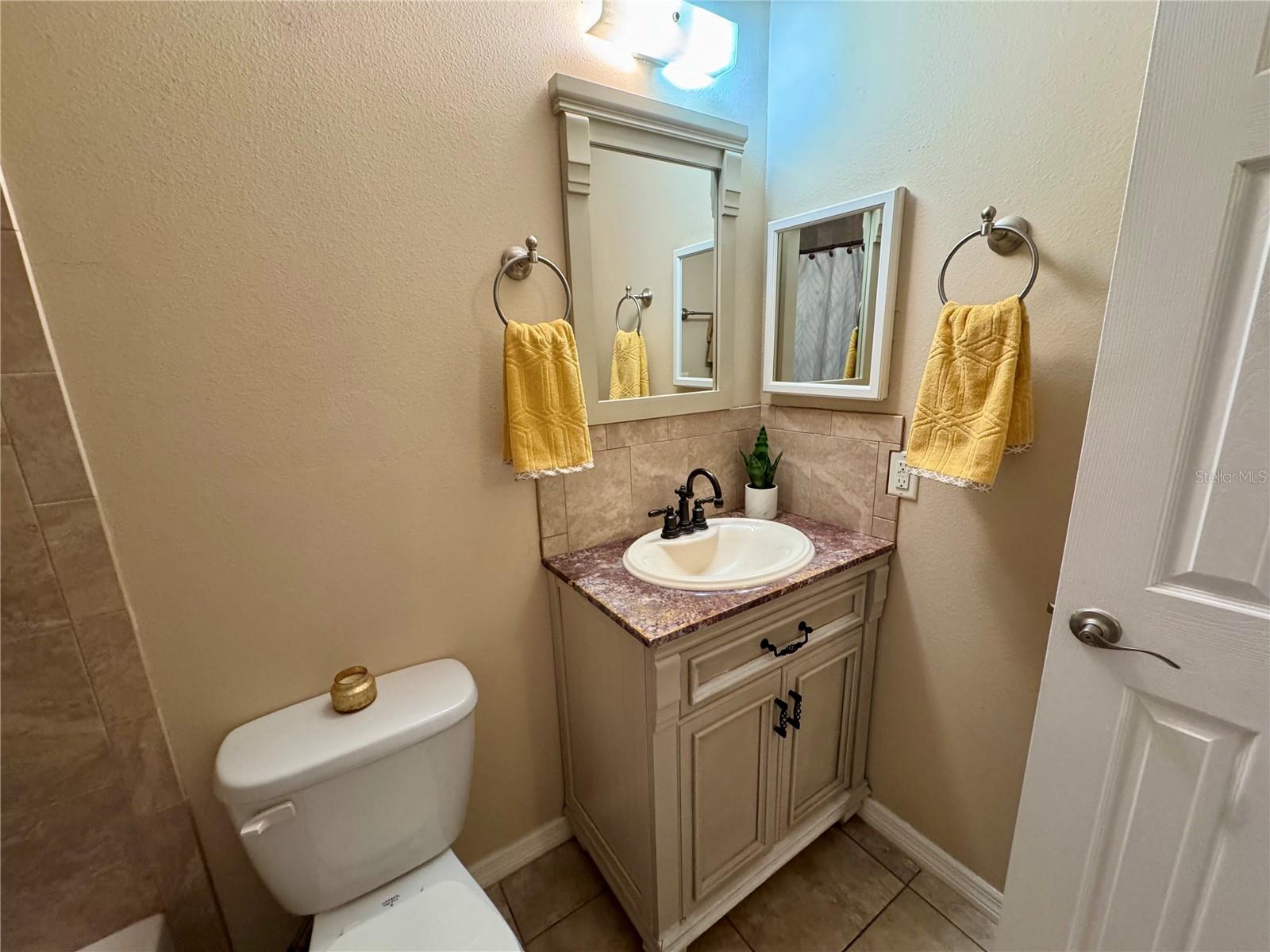 Image 20 of 38 For 5855 18th Street N 11