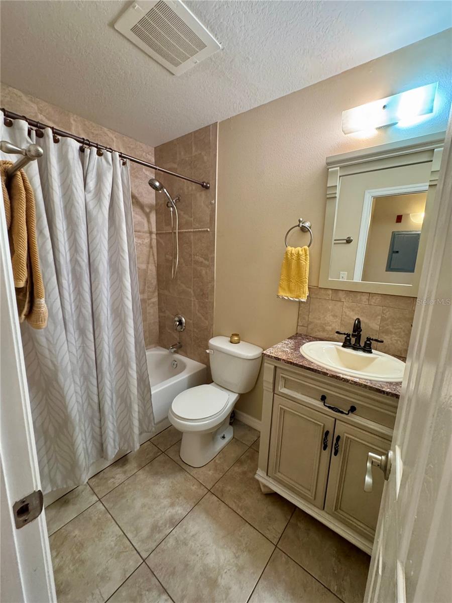 Image 22 of 38 For 5855 18th Street N 11