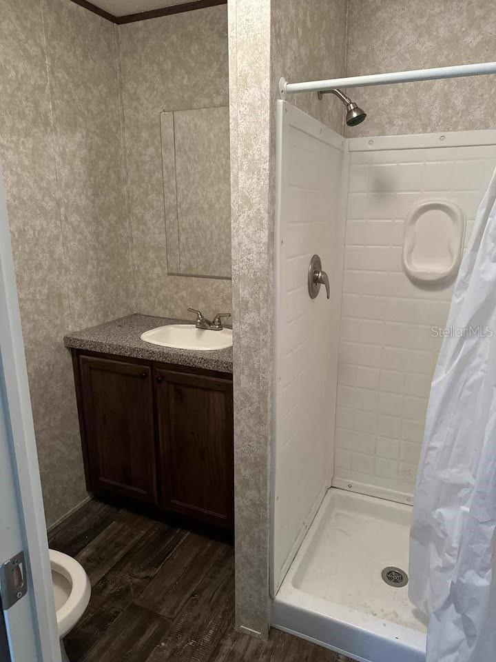 Image 12 of 15 For 1984 118th Avenue Road
