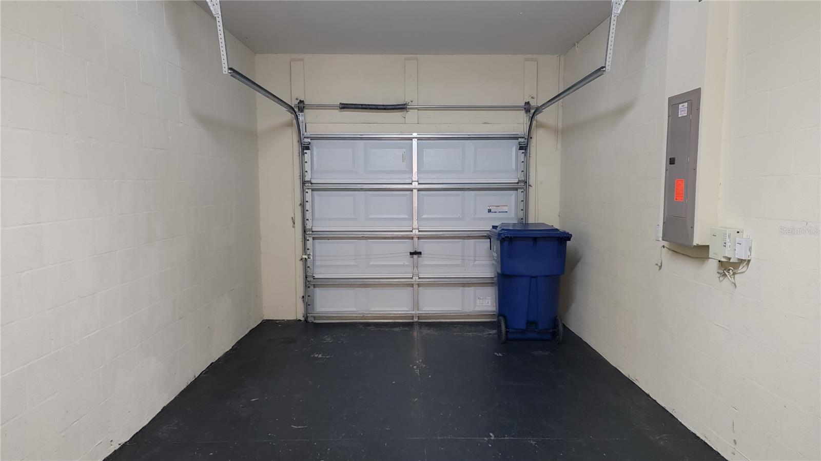 Image 45 of 48 For 9540 Trumpet Vine Loop