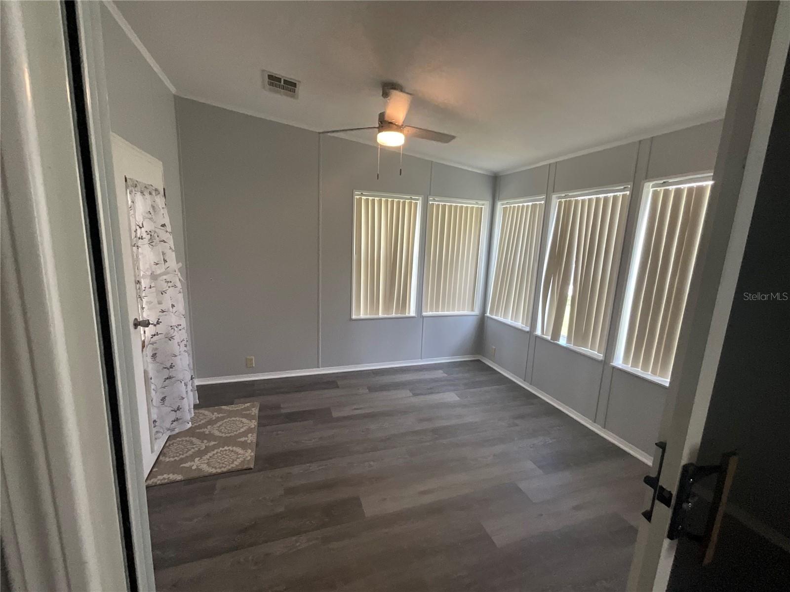 Image 11 of 42 For 2956 Kingswood Circle