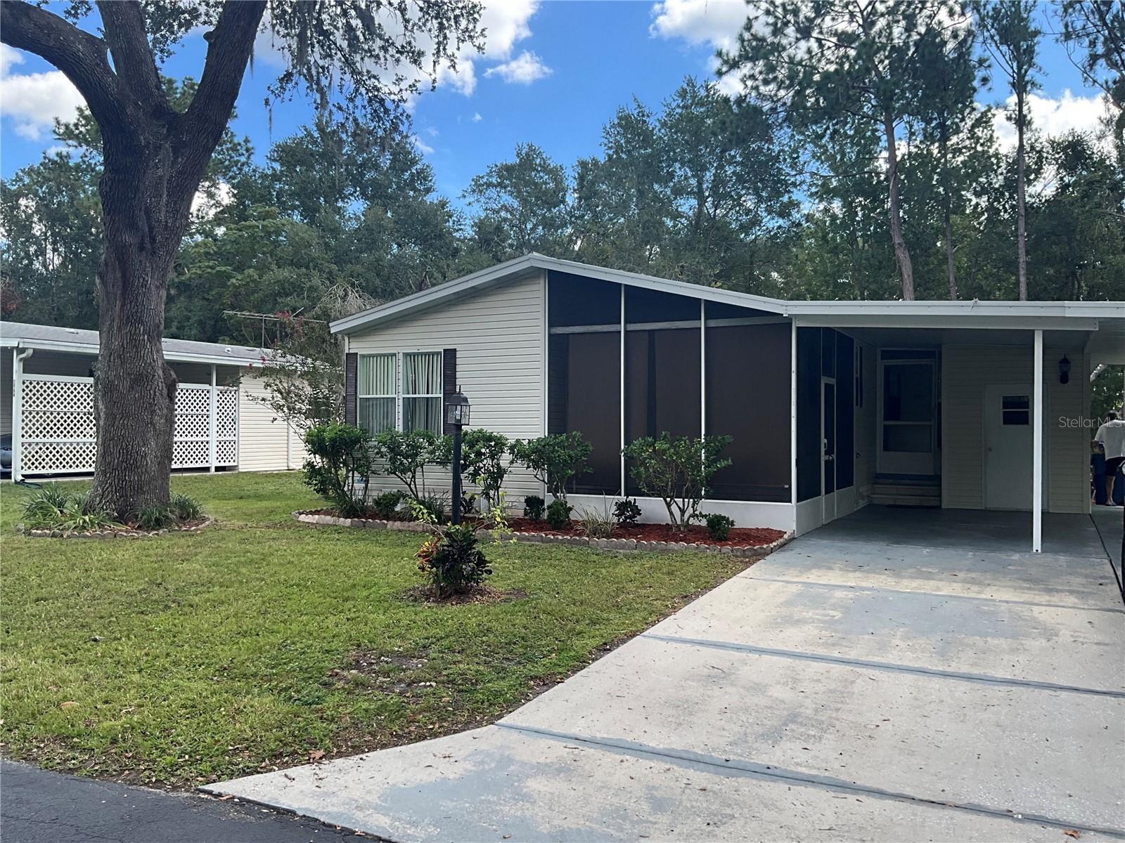 Image 2 of 42 For 2956 Kingswood Circle