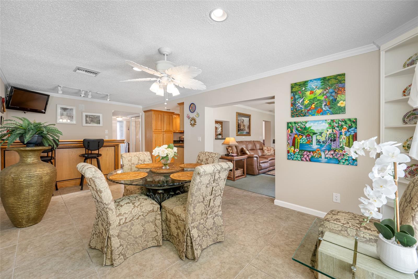 Image 13 of 62 For 3146 Dorchester Drive