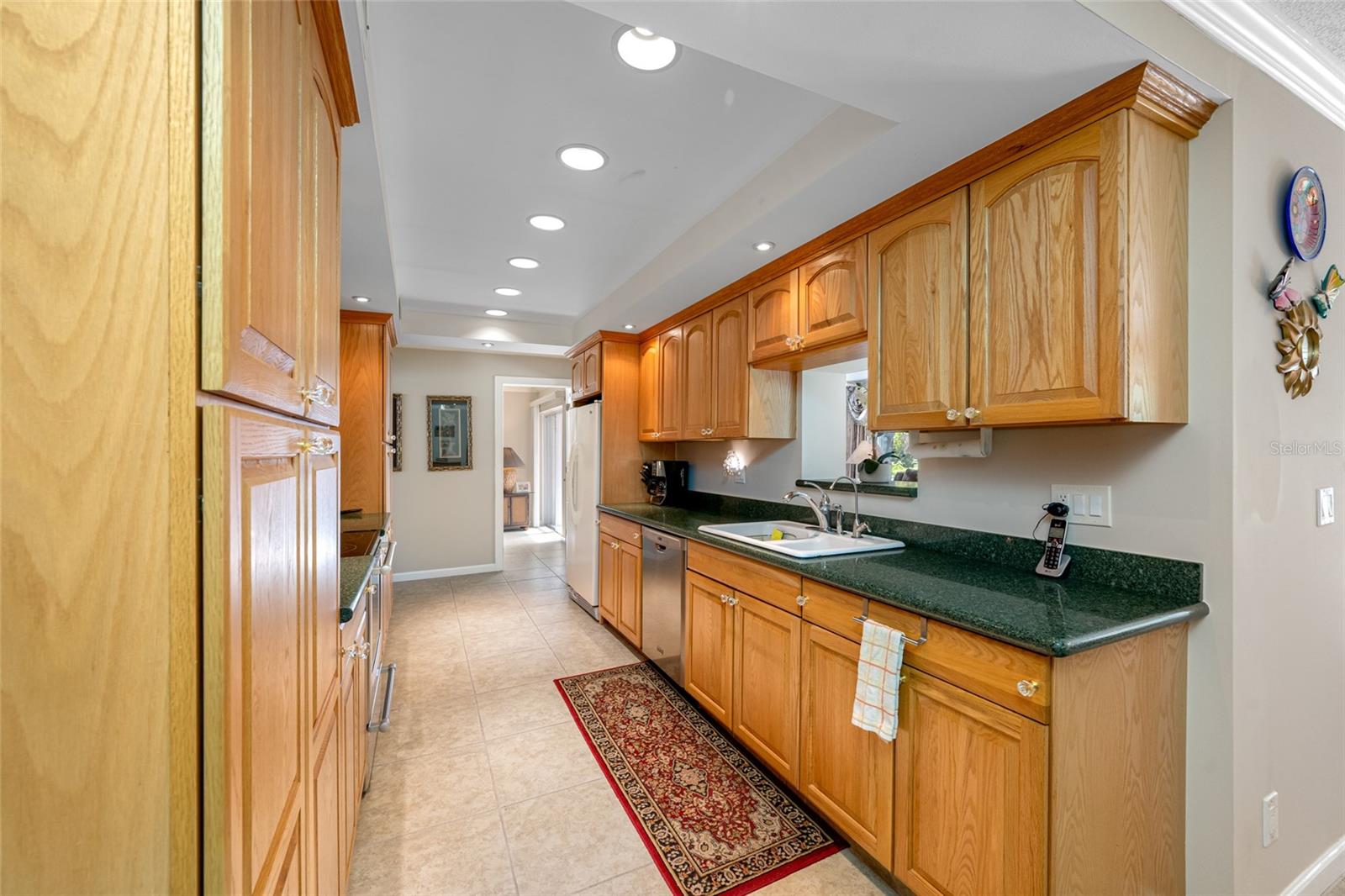 Image 16 of 62 For 3146 Dorchester Drive