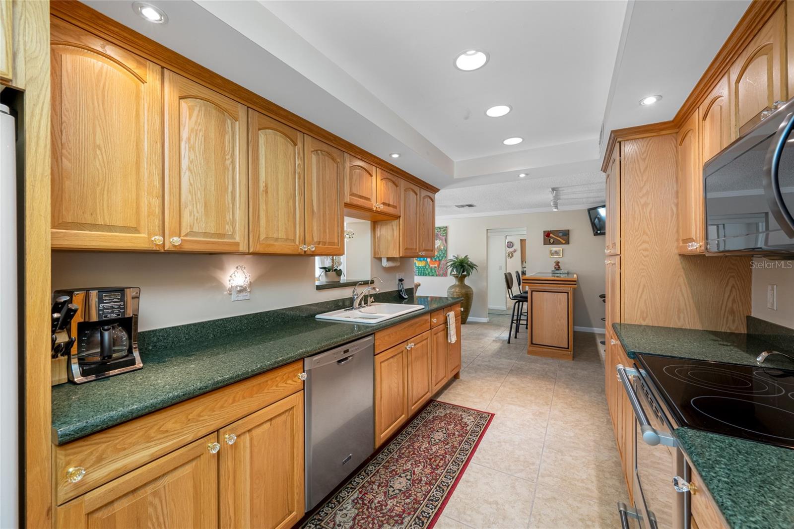 Image 18 of 62 For 3146 Dorchester Drive